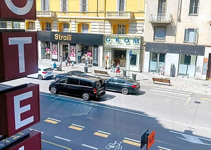 Hotel Aurora